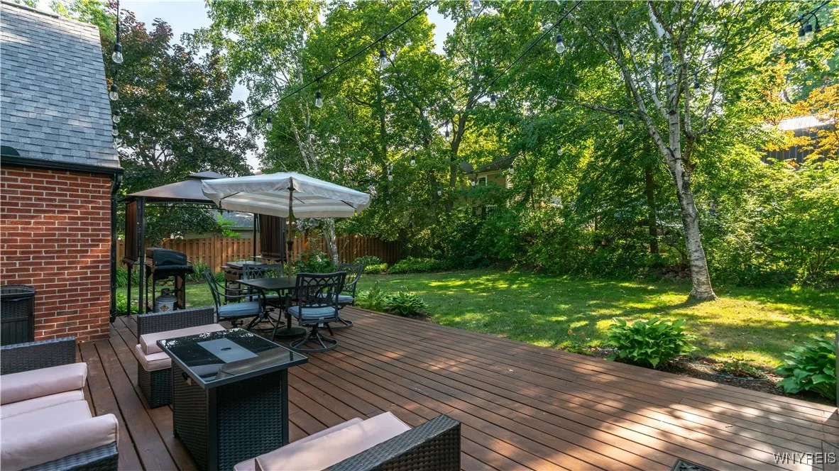 59 South Lincoln Avenue, Orchard Park, New York 14, Orchard Park, New York 14127, 3 Bedrooms Bedrooms, 9 Rooms Rooms,1 BathroomBathrooms,Residential,For Sale,59 South Lincoln Avenue, Orchard Park, New York 14,B1624136