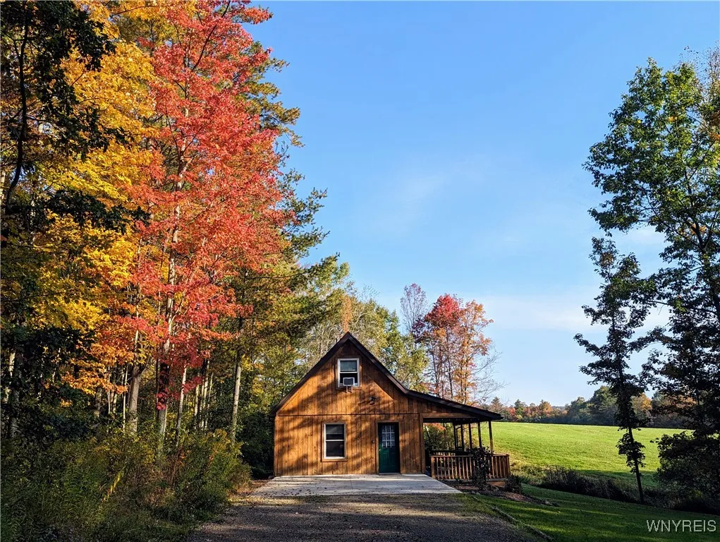 10246 Rile Road, Granger, New York 14735, Granger, New York 14735, 2 Bedrooms Bedrooms, 6 Rooms Rooms,1 BathroomBathrooms,Residential,Closed,10246 Rile Road, Granger, New York 14735,0,B1625614