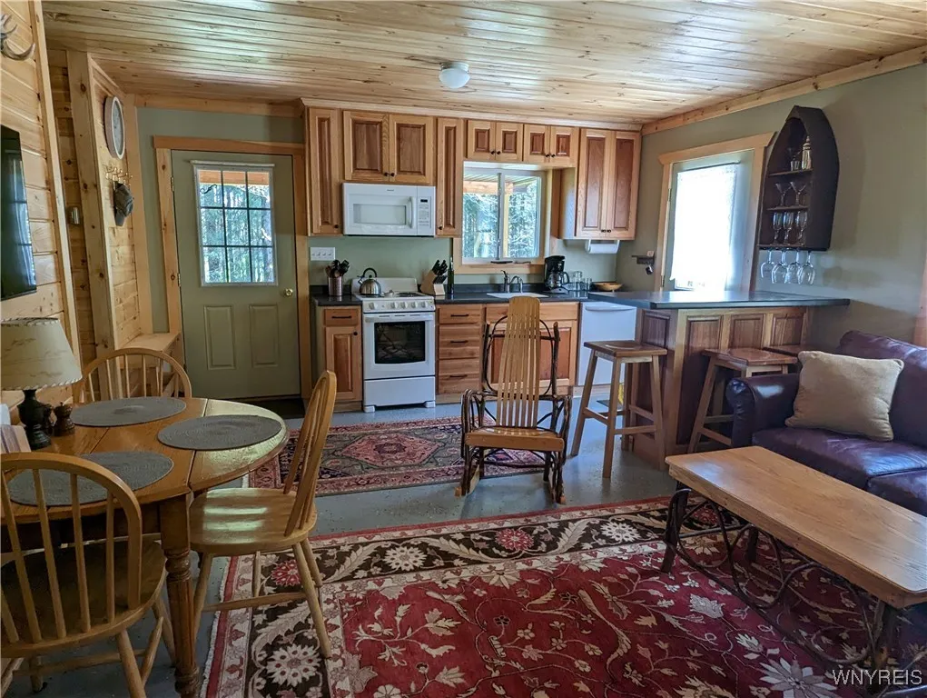 10246 Rile Road, Granger, New York 14735, Granger, New York 14735, 2 Bedrooms Bedrooms, 6 Rooms Rooms,1 BathroomBathrooms,Residential,Closed,10246 Rile Road, Granger, New York 14735,0,B1625614