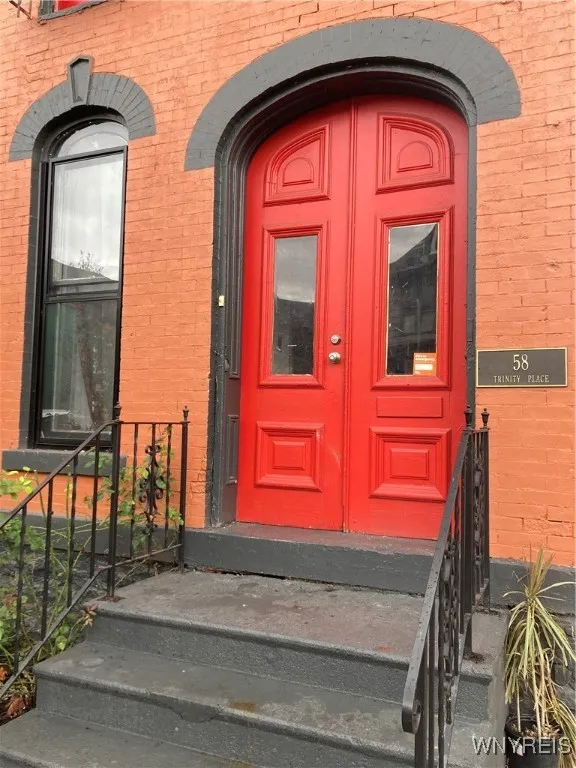58 Trinity Place 7, Buffalo, New York 14201, Buffalo, New York 14201, 1 Room Rooms,1 BathroomBathrooms,Residential Lease,For Rent,58 Trinity Place 7, Buffalo, New York 14201,B1625512