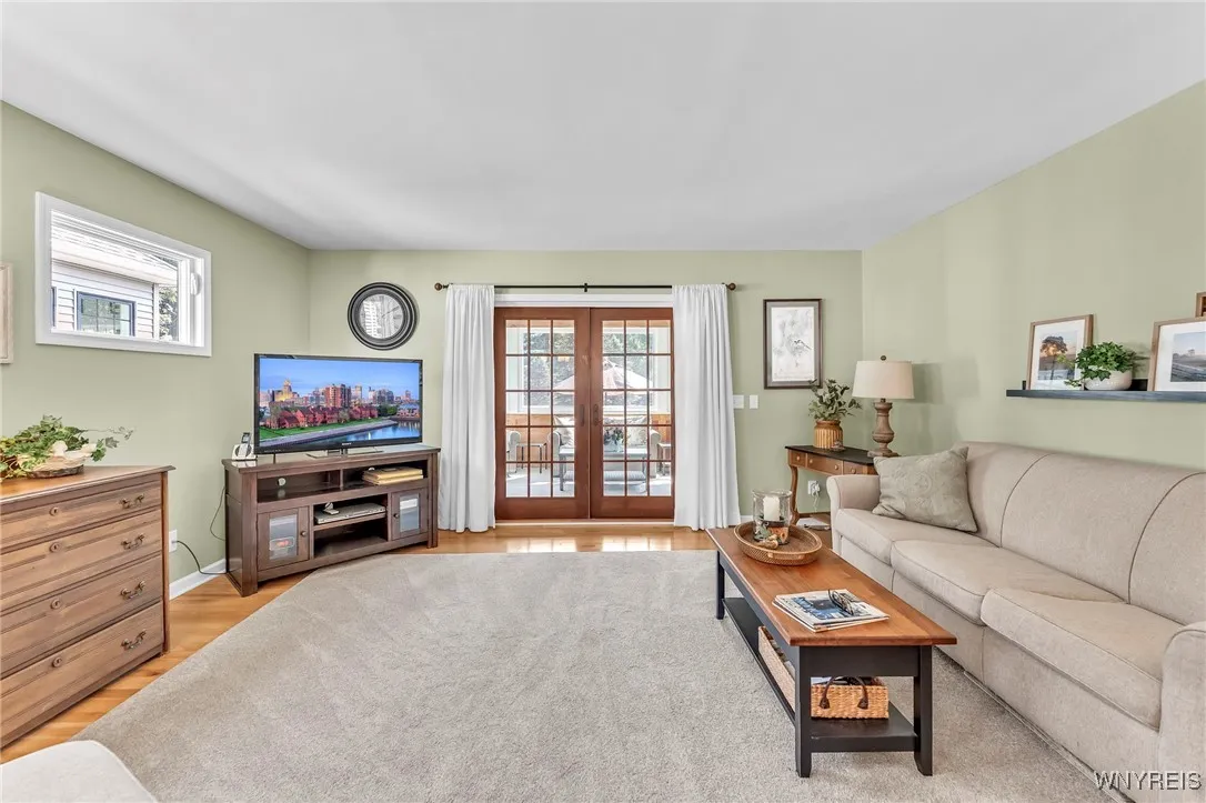 4650 Martingale Court, Aurora, New York 14052, Aurora, New York 14052, 3 Bedrooms Bedrooms, 6 Rooms Rooms,2 BathroomsBathrooms,Residential,Closed,4650 Martingale Court, Aurora, New York 14052,0,B1625955