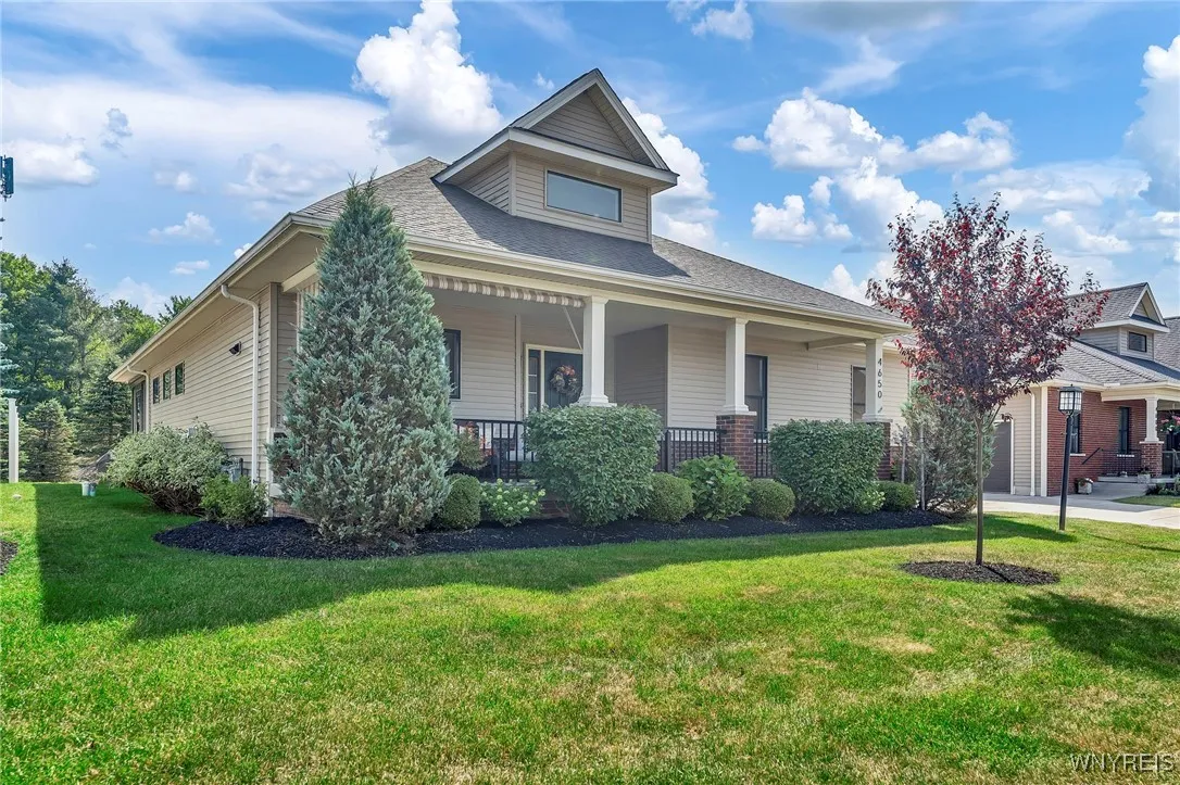 4650 Martingale Court, Aurora, New York 14052, Aurora, New York 14052, 3 Bedrooms Bedrooms, 6 Rooms Rooms,2 BathroomsBathrooms,Residential,Closed,4650 Martingale Court, Aurora, New York 14052,0,B1625955
