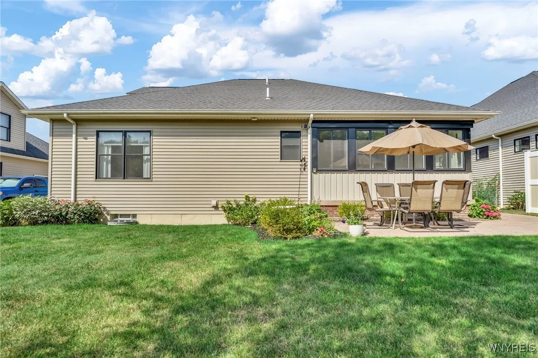 4650 Martingale Court, Aurora, New York 14052, Aurora, New York 14052, 3 Bedrooms Bedrooms, 6 Rooms Rooms,2 BathroomsBathrooms,Residential,Closed,4650 Martingale Court, Aurora, New York 14052,0,B1625955