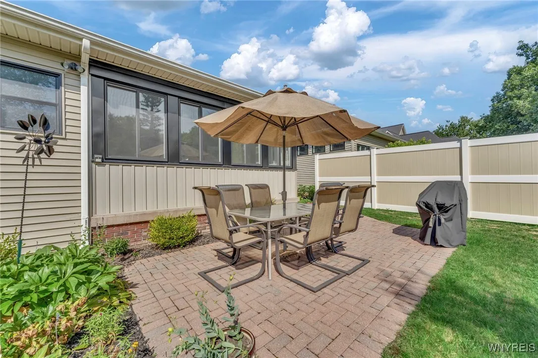 4650 Martingale Court, Aurora, New York 14052, Aurora, New York 14052, 3 Bedrooms Bedrooms, 6 Rooms Rooms,2 BathroomsBathrooms,Residential,Closed,4650 Martingale Court, Aurora, New York 14052,0,B1625955