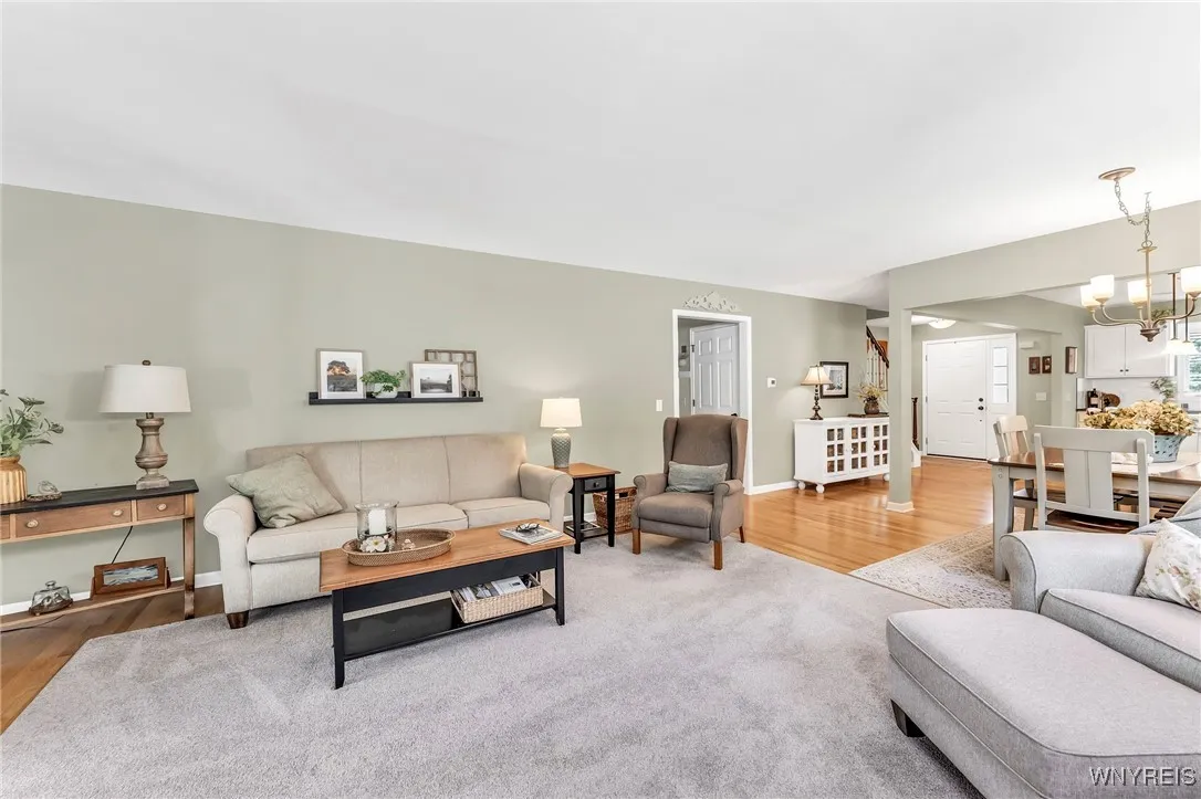 4650 Martingale Court, Aurora, New York 14052, Aurora, New York 14052, 3 Bedrooms Bedrooms, 6 Rooms Rooms,2 BathroomsBathrooms,Residential,Closed,4650 Martingale Court, Aurora, New York 14052,0,B1625955