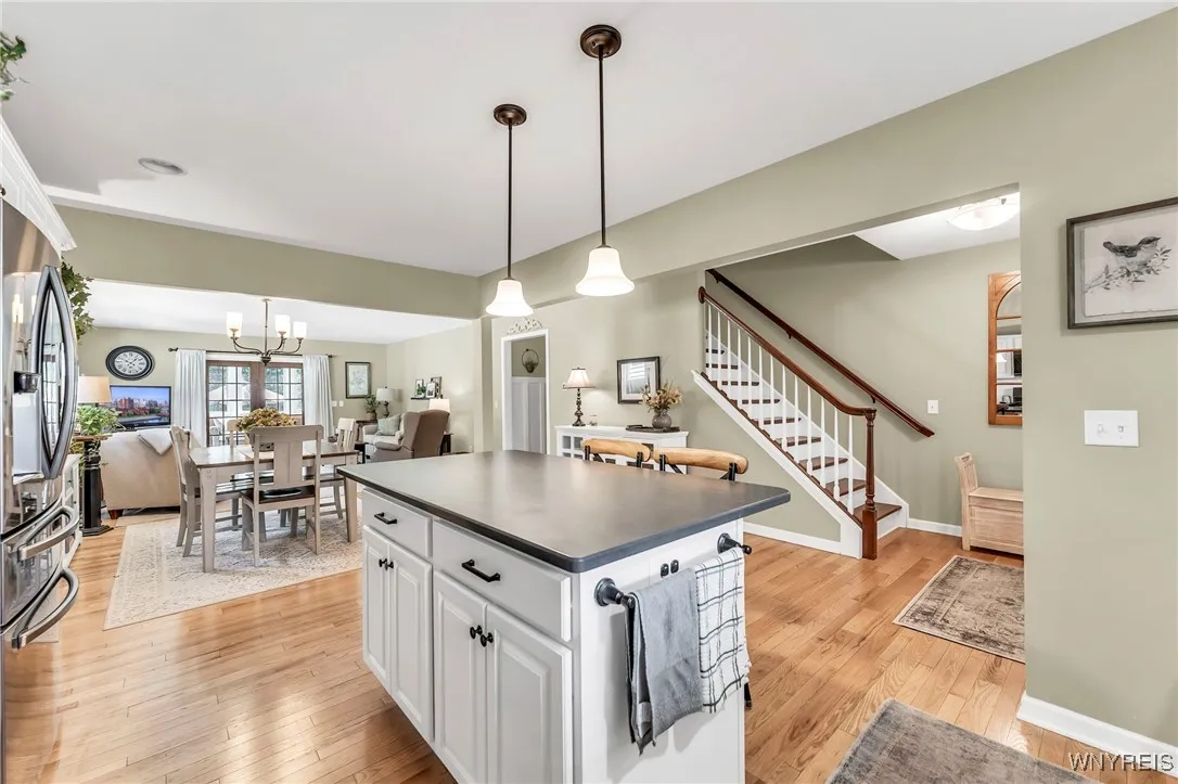 4650 Martingale Court, Aurora, New York 14052, Aurora, New York 14052, 3 Bedrooms Bedrooms, 6 Rooms Rooms,2 BathroomsBathrooms,Residential,Closed,4650 Martingale Court, Aurora, New York 14052,0,B1625955