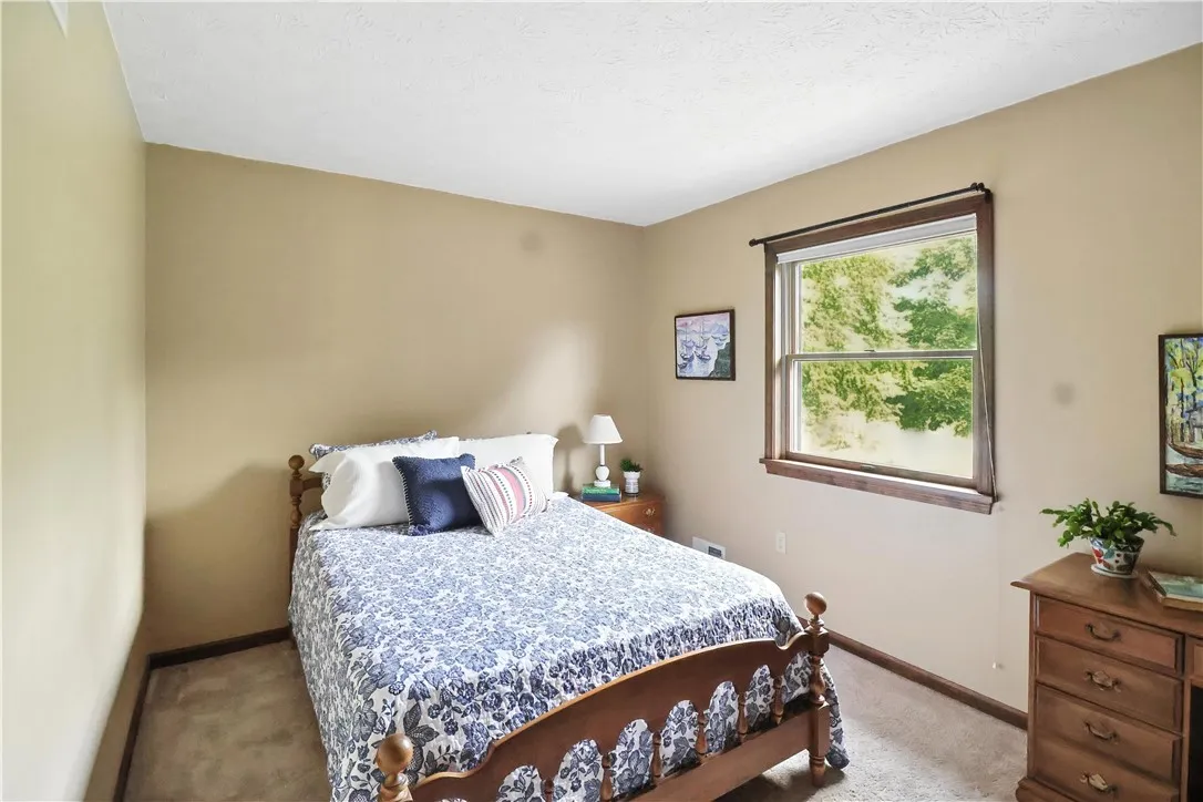 255 Five Points Road, Rush, New York 14543, Rush, New York 14543, 3 Bedrooms Bedrooms, 8 Rooms Rooms,2 BathroomsBathrooms,Residential,Closed,255 Five Points Road, Rush, New York 14543,0,R1623243