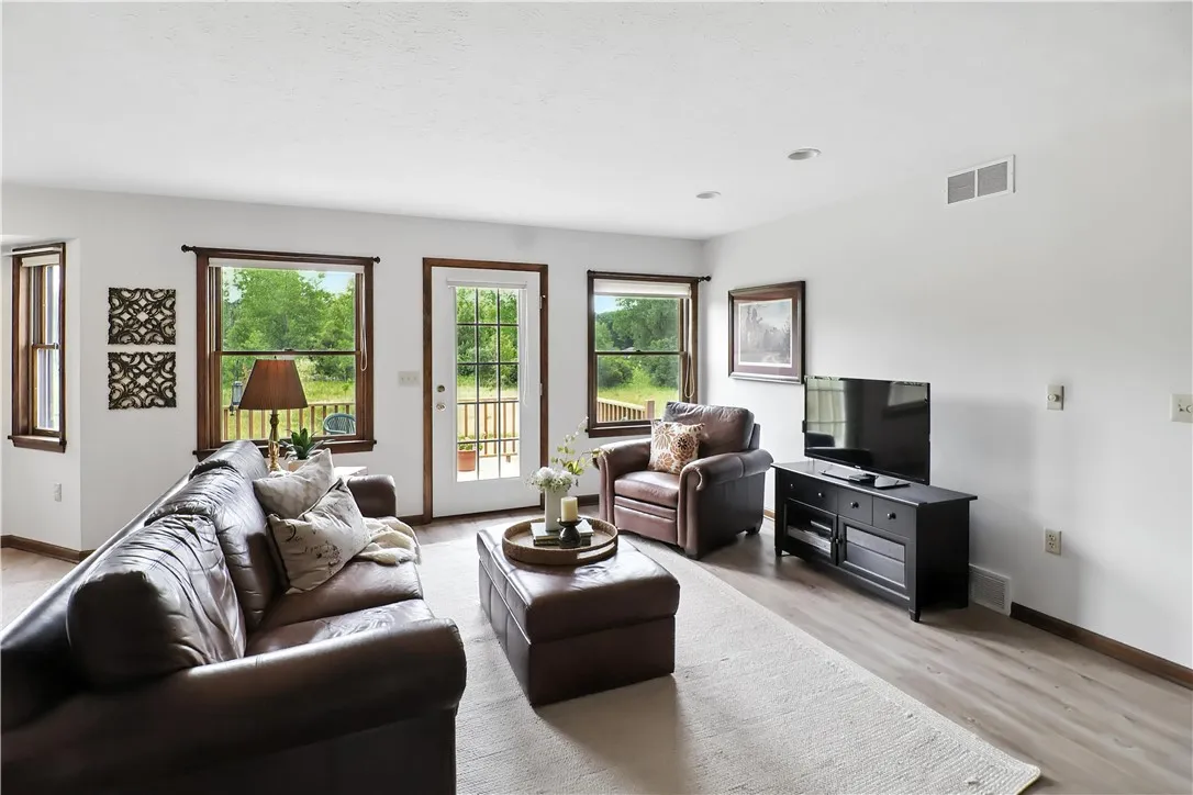 255 Five Points Road, Rush, New York 14543, Rush, New York 14543, 3 Bedrooms Bedrooms, 8 Rooms Rooms,2 BathroomsBathrooms,Residential,Closed,255 Five Points Road, Rush, New York 14543,0,R1623243