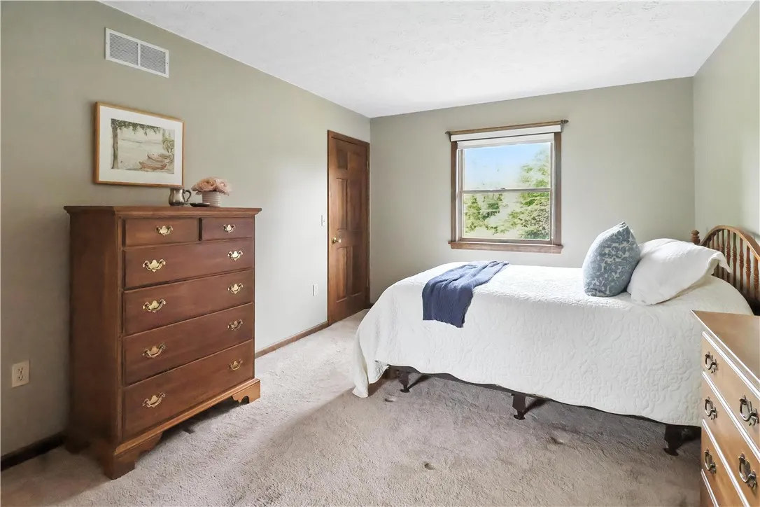 255 Five Points Road, Rush, New York 14543, Rush, New York 14543, 3 Bedrooms Bedrooms, 8 Rooms Rooms,2 BathroomsBathrooms,Residential,Closed,255 Five Points Road, Rush, New York 14543,0,R1623243