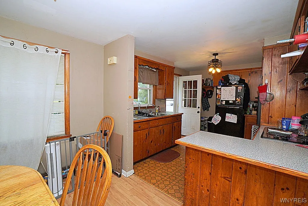 917 Nash Road, North Tonawanda, New York 14120, North Tonawanda, New York 14120, 4 Bedrooms Bedrooms, ,2 BathroomsBathrooms,Residential,For Sale,917 Nash Road, North Tonawanda, New York 14120,B1625509