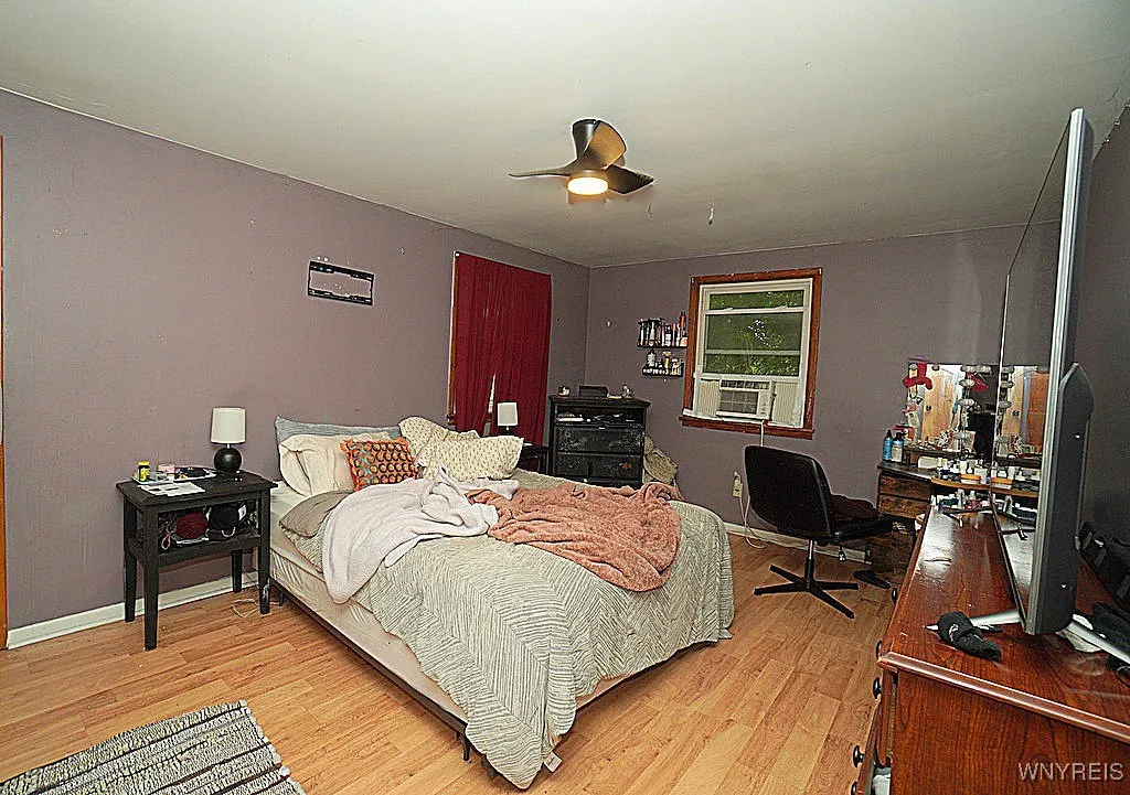 917 Nash Road, North Tonawanda, New York 14120, North Tonawanda, New York 14120, 4 Bedrooms Bedrooms, ,2 BathroomsBathrooms,Residential,For Sale,917 Nash Road, North Tonawanda, New York 14120,B1625509
