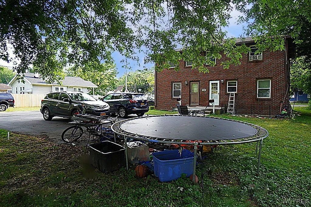 917 Nash Road, North Tonawanda, New York 14120, North Tonawanda, New York 14120, 4 Bedrooms Bedrooms, ,2 BathroomsBathrooms,Residential,For Sale,917 Nash Road, North Tonawanda, New York 14120,B1625509