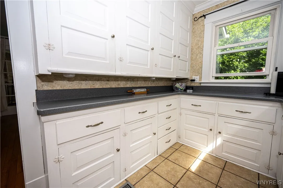 10 Taft Place, Dunkirk, New York 14048, Dunkirk, New York 14048, 4 Bedrooms Bedrooms, 10 Rooms Rooms,1 BathroomBathrooms,Residential,Closed,10 Taft Place, Dunkirk, New York 14048,0,B1625344