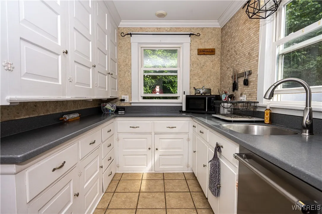 10 Taft Place, Dunkirk, New York 14048, Dunkirk, New York 14048, 4 Bedrooms Bedrooms, 10 Rooms Rooms,1 BathroomBathrooms,Residential,Closed,10 Taft Place, Dunkirk, New York 14048,0,B1625344