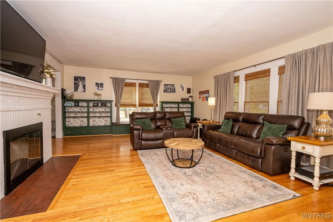10 Taft Place, Dunkirk, New York 14048, Dunkirk, New York 14048, 4 Bedrooms Bedrooms, 10 Rooms Rooms,1 BathroomBathrooms,Residential,Closed,10 Taft Place, Dunkirk, New York 14048,0,B1625344