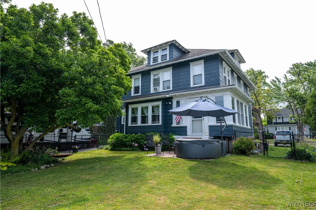 10 Taft Place, Dunkirk, New York 14048, Dunkirk, New York 14048, 4 Bedrooms Bedrooms, 10 Rooms Rooms,1 BathroomBathrooms,Residential,Closed,10 Taft Place, Dunkirk, New York 14048,0,B1625344