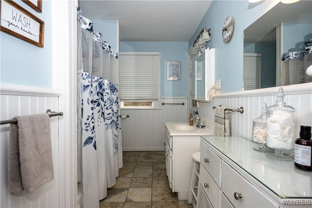 10 Taft Place, Dunkirk, New York 14048, Dunkirk, New York 14048, 4 Bedrooms Bedrooms, 10 Rooms Rooms,1 BathroomBathrooms,Residential,Closed,10 Taft Place, Dunkirk, New York 14048,0,B1625344