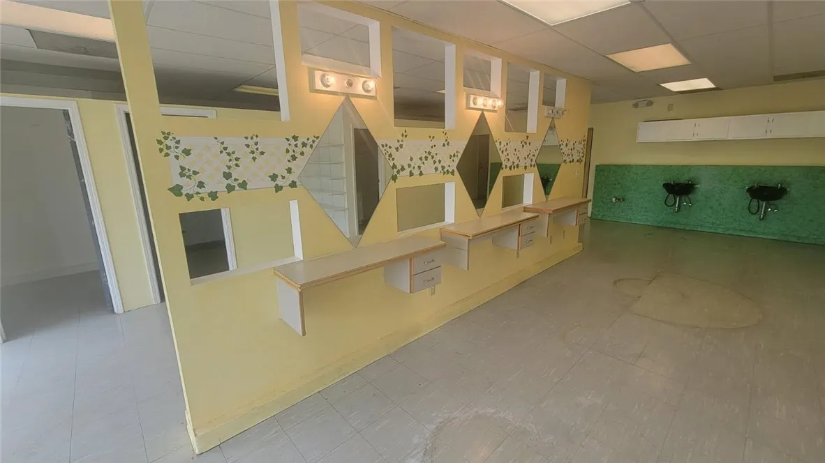 1835 N Union Street, Parma, New York 14559, Parma, New York 14559, ,Commercial Lease,For Rent,1835 N Union Street, Parma, New York 14559,R1626015