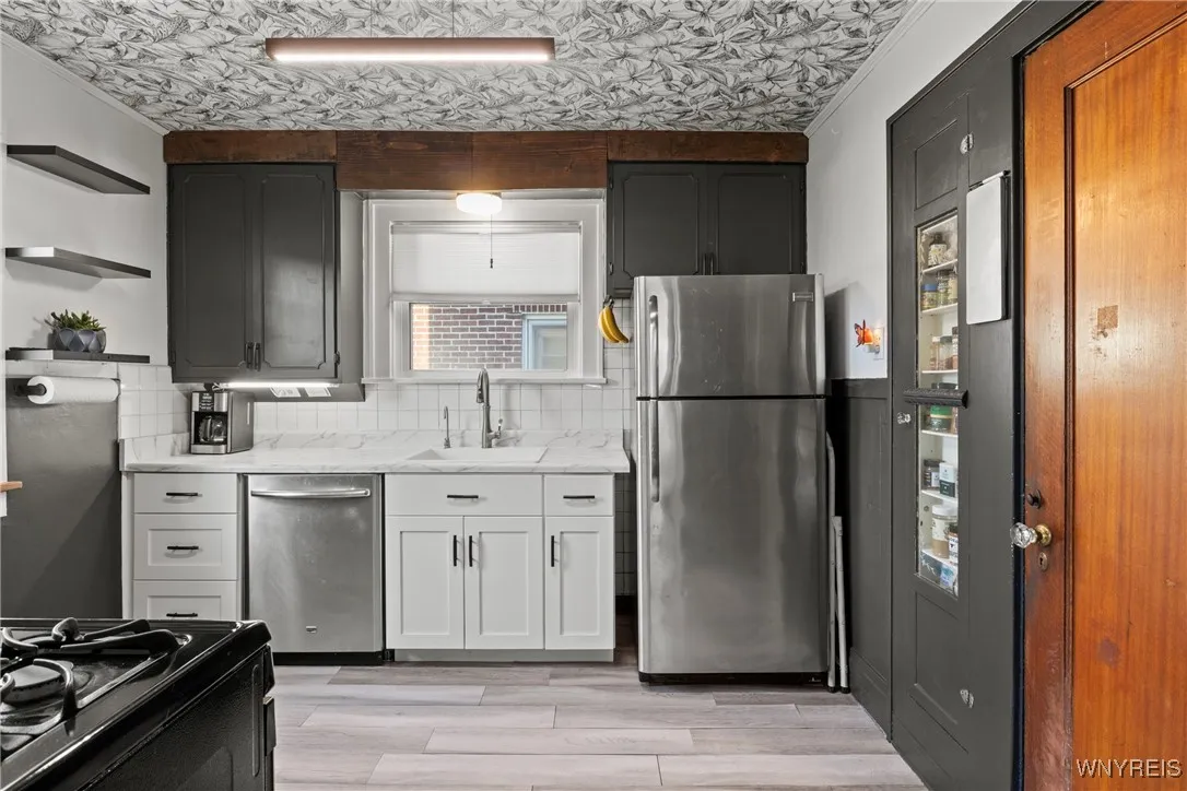177 Westgate Road, Tonawanda, New York 14217, Tonawanda, New York 14217, 3 Bedrooms Bedrooms, 6 Rooms Rooms,1 BathroomBathrooms,Residential,For Sale,177 Westgate Road, Tonawanda, New York 14217,B1625771