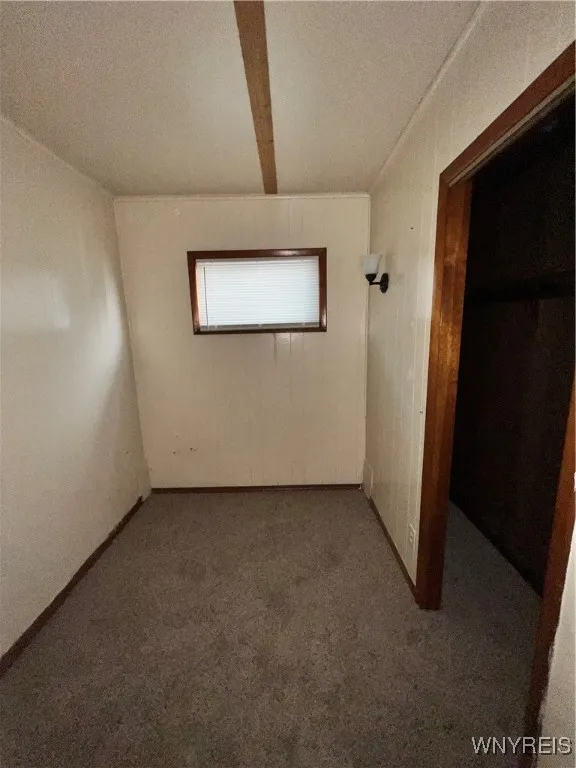 102 Gibson Street, Buffalo, New York 14212, Buffalo, New York 14212, 2 Bedrooms Bedrooms, 4 Rooms Rooms,2 BathroomsBathrooms,Residential Lease,For Rent,102 Gibson Street, Buffalo, New York 14212,B1626028