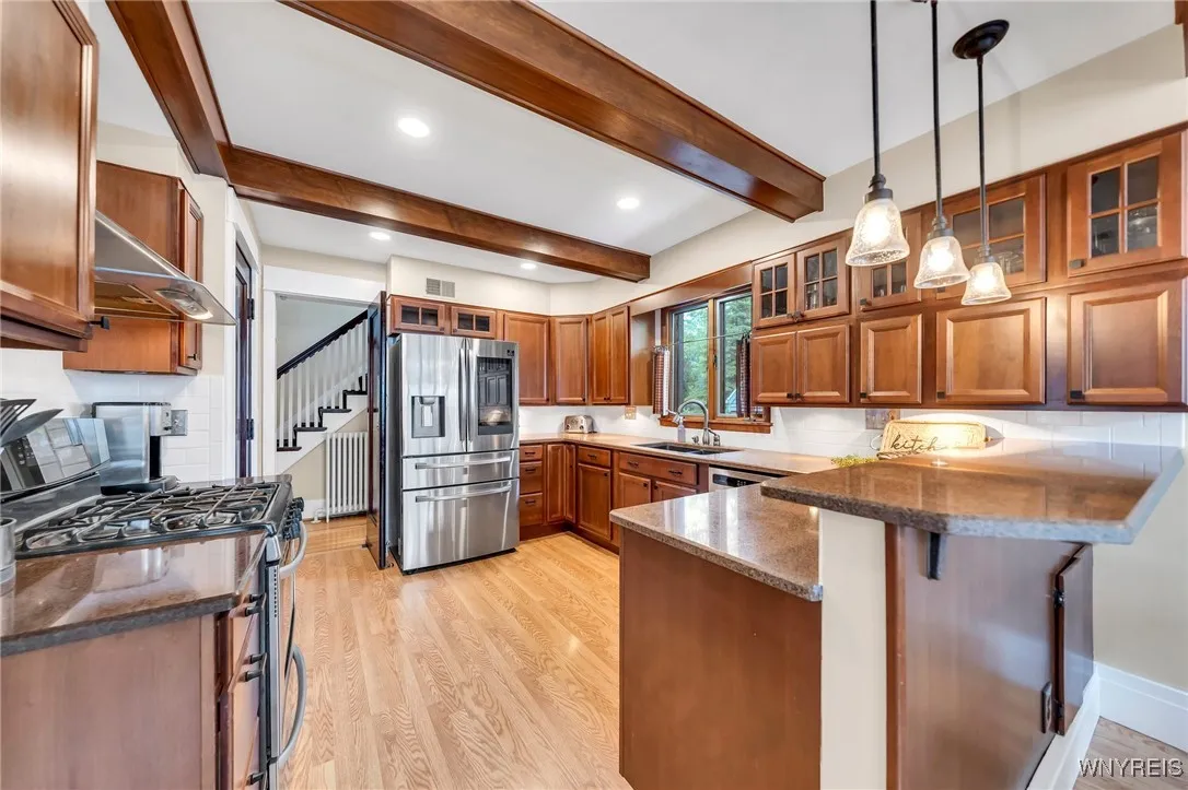 49 Burbank Drive, Amherst, New York 14226, Amherst, New York 14226, 3 Bedrooms Bedrooms, 9 Rooms Rooms,3 BathroomsBathrooms,Residential,For Sale,49 Burbank Drive, Amherst, New York 14226,B1624904