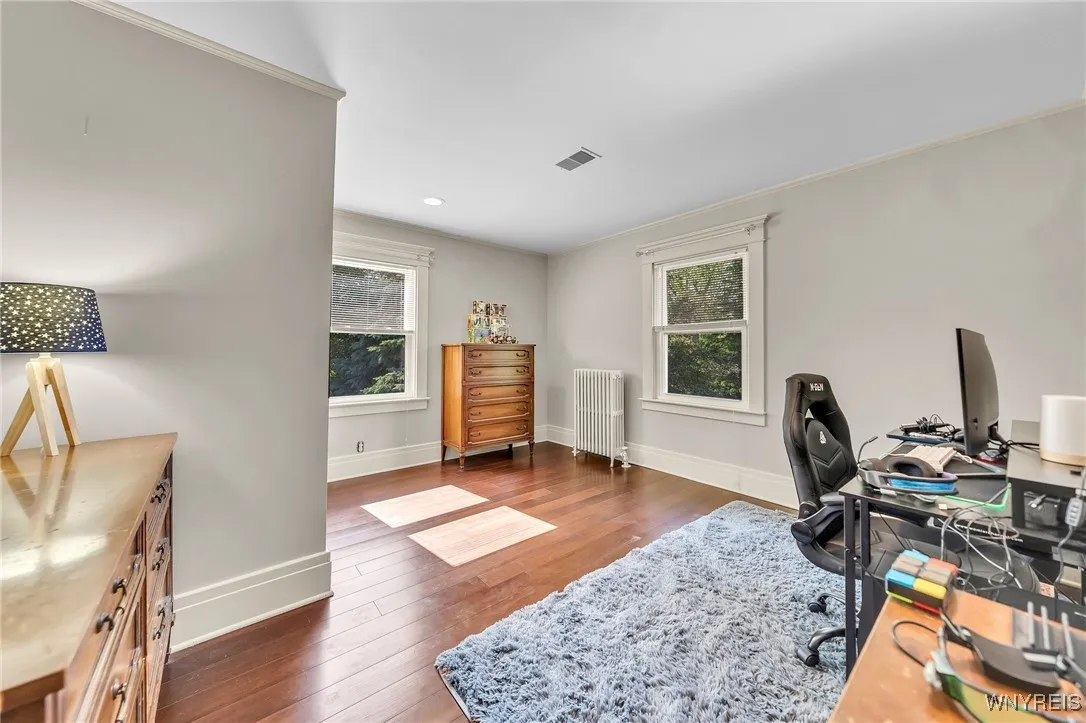 49 Burbank Drive, Amherst, New York 14226, Amherst, New York 14226, 3 Bedrooms Bedrooms, 9 Rooms Rooms,3 BathroomsBathrooms,Residential,For Sale,49 Burbank Drive, Amherst, New York 14226,B1624904