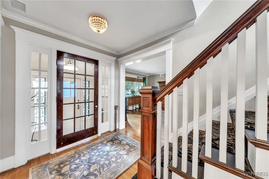 49 Burbank Drive, Amherst, New York 14226, Amherst, New York 14226, 3 Bedrooms Bedrooms, 9 Rooms Rooms,3 BathroomsBathrooms,Residential,For Sale,49 Burbank Drive, Amherst, New York 14226,B1624904