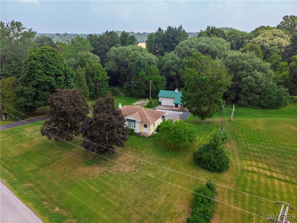 3101 Culvert Road, Ridgeway, New York 14103, Ridgeway, New York 14103, 3 Bedrooms Bedrooms, 6 Rooms Rooms,2 BathroomsBathrooms,Residential,Closed,3101 Culvert Road, Ridgeway, New York 14103,0,B1626000