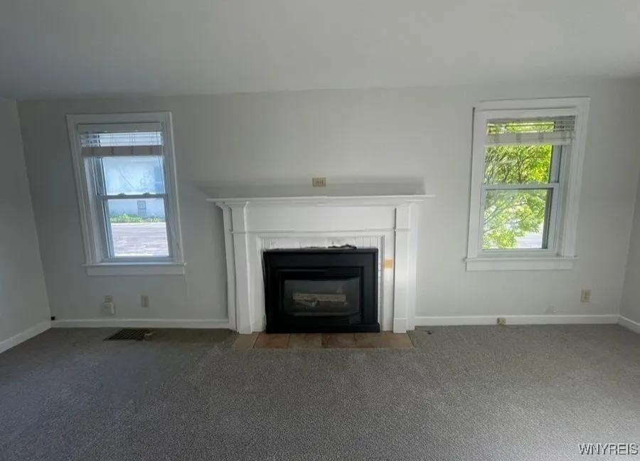 4289 Harris Hill Road, Clarence, New York 14221, Clarence, New York 14221, 4 Bedrooms Bedrooms, 7 Rooms Rooms,1 BathroomBathrooms,Residential Lease,For Rent,4289 Harris Hill Road, Clarence, New York 14221,B1625548