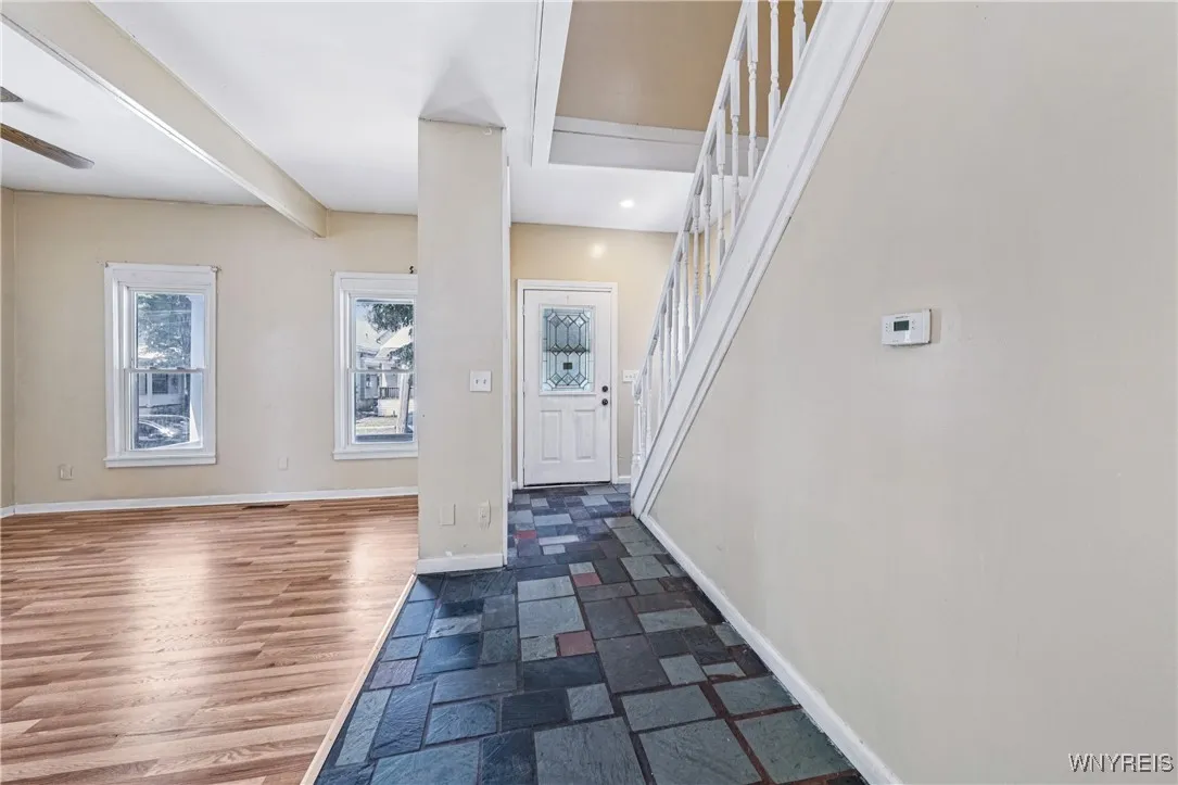 27 Heward Avenue, Buffalo, New York 14207, Buffalo, New York 14207, 5 Bedrooms Bedrooms, 8 Rooms Rooms,2 BathroomsBathrooms,Residential,For Sale,27 Heward Avenue, Buffalo, New York 14207,B1626009