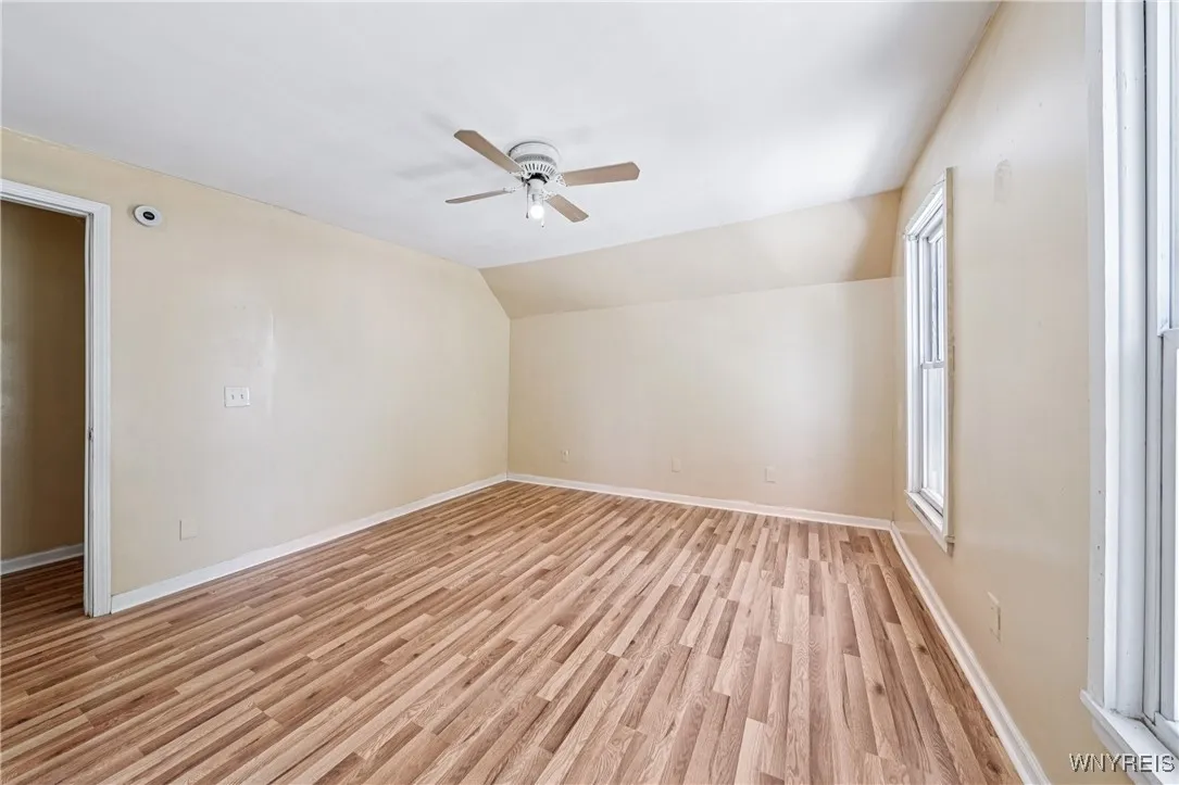 27 Heward Avenue, Buffalo, New York 14207, Buffalo, New York 14207, 5 Bedrooms Bedrooms, 8 Rooms Rooms,2 BathroomsBathrooms,Residential,For Sale,27 Heward Avenue, Buffalo, New York 14207,B1626009