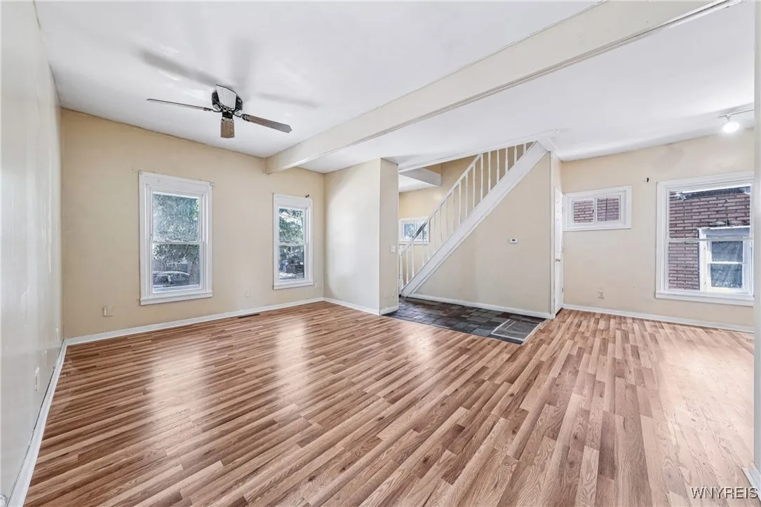 27 Heward Avenue, Buffalo, New York 14207, Buffalo, New York 14207, 5 Bedrooms Bedrooms, 8 Rooms Rooms,2 BathroomsBathrooms,Residential,For Sale,27 Heward Avenue, Buffalo, New York 14207,B1626009
