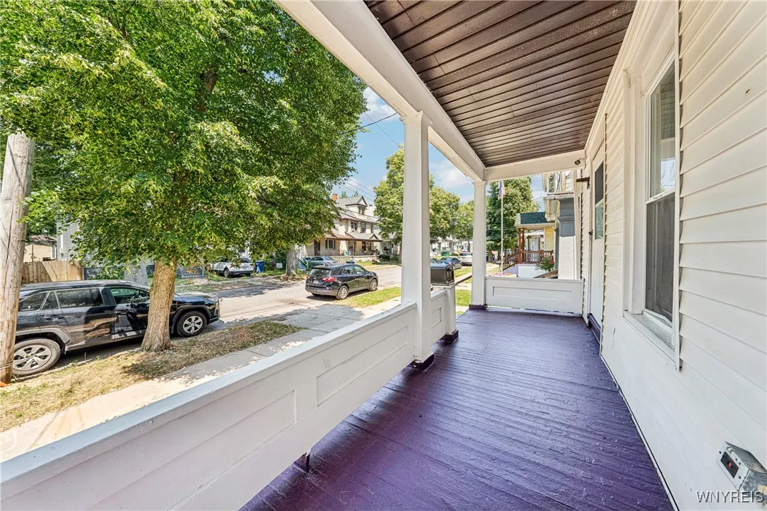 27 Heward Avenue, Buffalo, New York 14207, Buffalo, New York 14207, 5 Bedrooms Bedrooms, 8 Rooms Rooms,2 BathroomsBathrooms,Residential,For Sale,27 Heward Avenue, Buffalo, New York 14207,B1626009