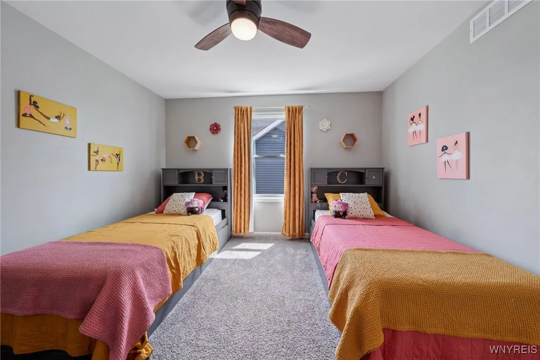 5390 Briannas Nook, Clarence, New York 14031, Clarence, New York 14031, 4 Bedrooms Bedrooms, 8 Rooms Rooms,2 BathroomsBathrooms,Residential,For Sale,5390 Briannas Nook, Clarence, New York 14031,0,B1626038