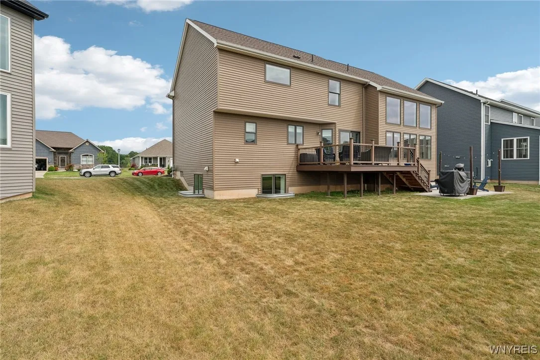 5390 Briannas Nook, Clarence, New York 14031, Clarence, New York 14031, 4 Bedrooms Bedrooms, 8 Rooms Rooms,2 BathroomsBathrooms,Residential,For Sale,5390 Briannas Nook, Clarence, New York 14031,0,B1626038