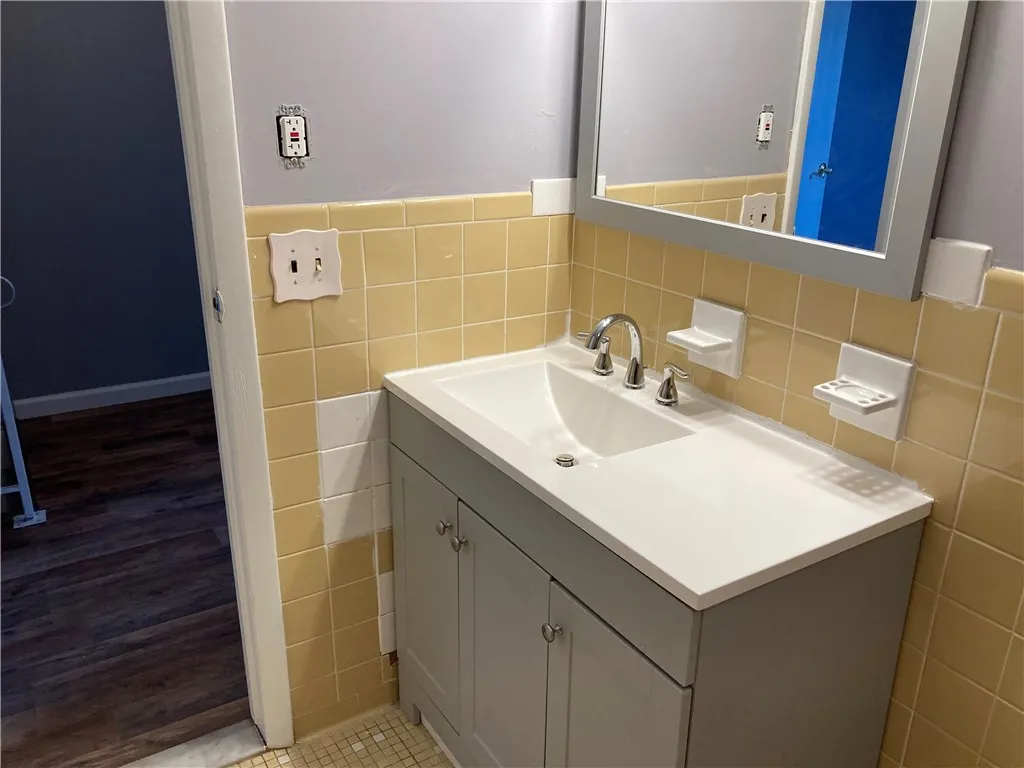 
New vanity in 2nd floor main bath.