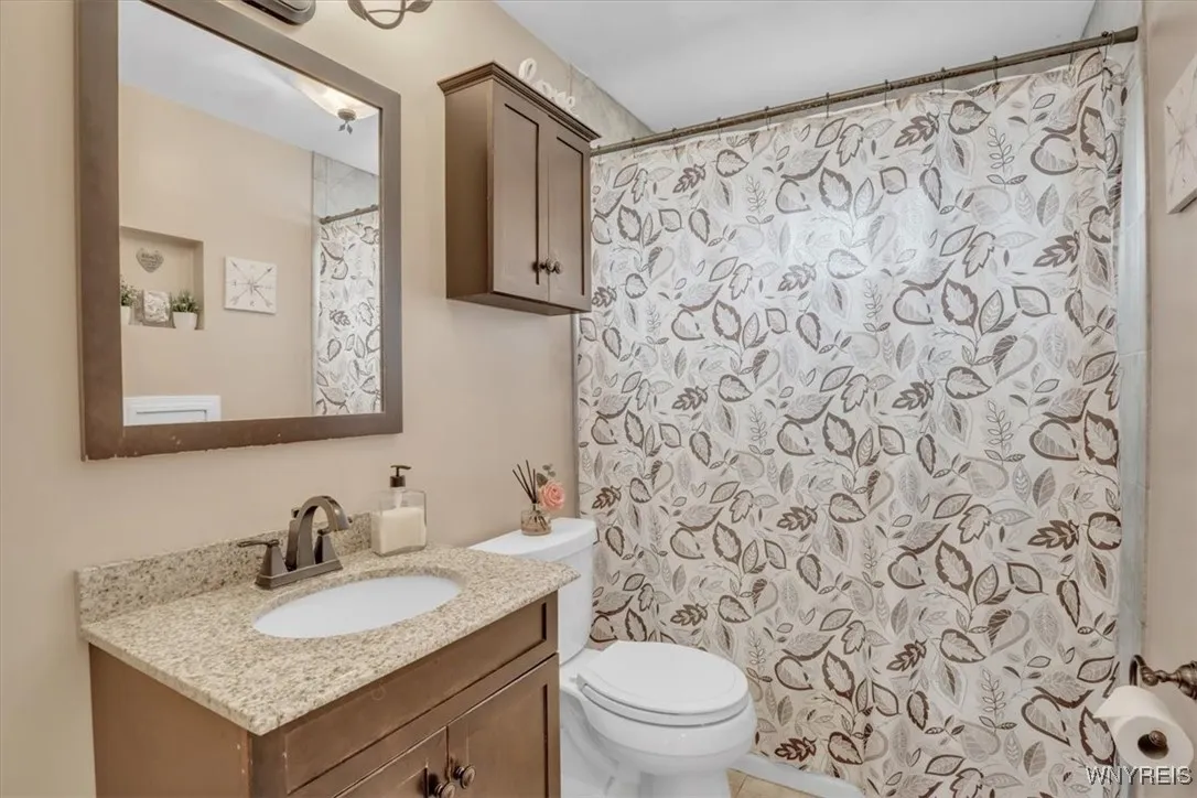 111 Desmond Drive, Tonawanda, New York 14150, Tonawanda, New York 14150, 3 Bedrooms Bedrooms, 10 Rooms Rooms,1 BathroomBathrooms,Residential,Closed,111 Desmond Drive, Tonawanda, New York 14150,0,B1626020
