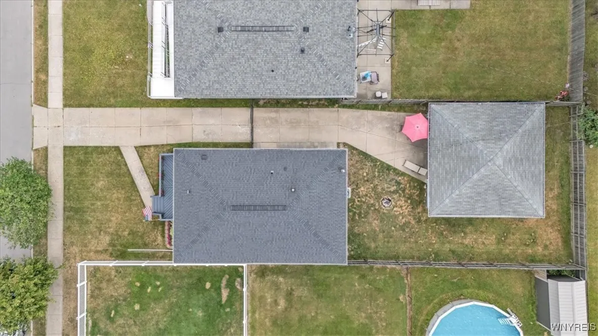 111 Desmond Drive, Tonawanda, New York 14150, Tonawanda, New York 14150, 3 Bedrooms Bedrooms, 10 Rooms Rooms,1 BathroomBathrooms,Residential,Closed,111 Desmond Drive, Tonawanda, New York 14150,0,B1626020