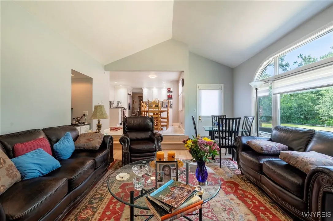 38 Shady Grove Drive, Amherst, New York 14051, Amherst, New York 14051, 3 Bedrooms Bedrooms, 9 Rooms Rooms,1 BathroomBathrooms,Residential,For Sale,38 Shady Grove Drive, Amherst, New York 14051,B1626056