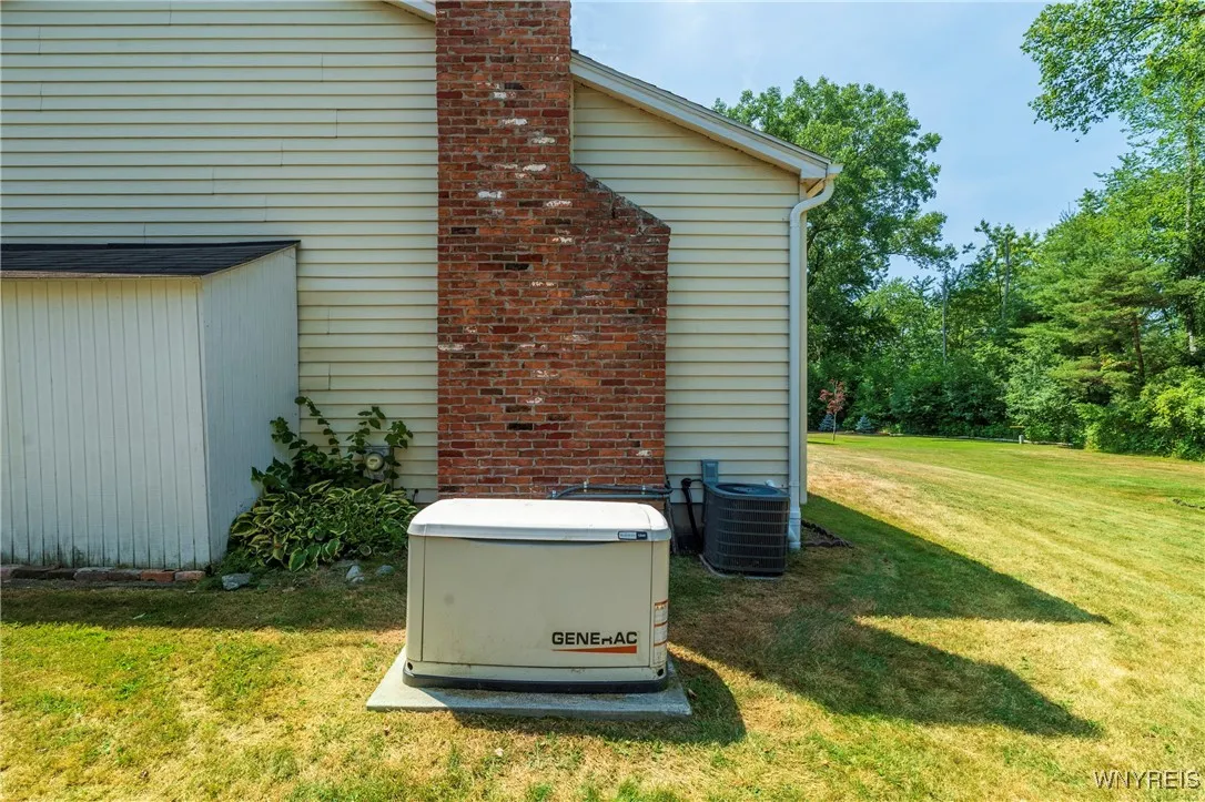 38 Shady Grove Drive, Amherst, New York 14051, Amherst, New York 14051, 3 Bedrooms Bedrooms, 9 Rooms Rooms,1 BathroomBathrooms,Residential,For Sale,38 Shady Grove Drive, Amherst, New York 14051,B1626056