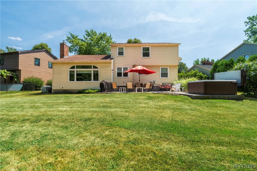 38 Shady Grove Drive, Amherst, New York 14051, Amherst, New York 14051, 3 Bedrooms Bedrooms, 9 Rooms Rooms,1 BathroomBathrooms,Residential,For Sale,38 Shady Grove Drive, Amherst, New York 14051,B1626056
