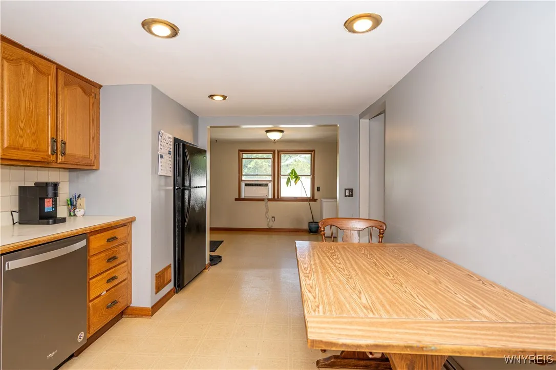 5717 Lakeview Terrace, Hamburg, New York 14085, Hamburg, New York 14085, 3 Bedrooms Bedrooms, 9 Rooms Rooms,1 BathroomBathrooms,Residential,Closed,5717 Lakeview Terrace, Hamburg, New York 14085,0,B1625956 5717 Lakeview Terrace, Hamburg, New York 14085, Hamburg, New York 14085, 3 Bedrooms Bedrooms, 9 Rooms Rooms,1 BathroomBathrooms,Residential,Closed,5717 Lakeview Terrace, Hamburg, New York 14085,0,B1625956