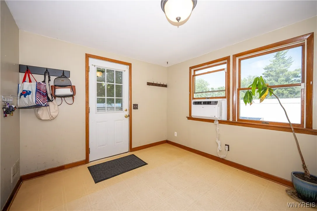 5717 Lakeview Terrace, Hamburg, New York 14085, Hamburg, New York 14085, 3 Bedrooms Bedrooms, 9 Rooms Rooms,1 BathroomBathrooms,Residential,Closed,5717 Lakeview Terrace, Hamburg, New York 14085,0,B1625956 5717 Lakeview Terrace, Hamburg, New York 14085, Hamburg, New York 14085, 3 Bedrooms Bedrooms, 9 Rooms Rooms,1 BathroomBathrooms,Residential,Closed,5717 Lakeview Terrace, Hamburg, New York 14085,0,B1625956