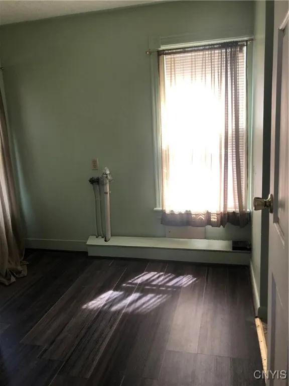 510 Saint Anthony, Utica, New York 13501, Utica, New York 13501, 2 Bedrooms Bedrooms, 5 Rooms Rooms,1 BathroomBathrooms,Residential Lease,For Rent,510 Saint Anthony, Utica, New York 13501,S1626031
