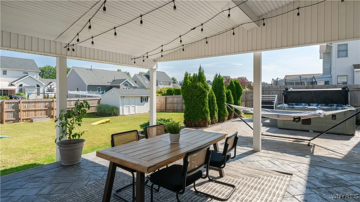 29 Katelyn Lane, Lancaster, New York 14086, Lancaster, New York 14086, 3 Bedrooms Bedrooms, 7 Rooms Rooms,2 BathroomsBathrooms,Residential,Closed,29 Katelyn Lane, Lancaster, New York 14086,0,B1625582