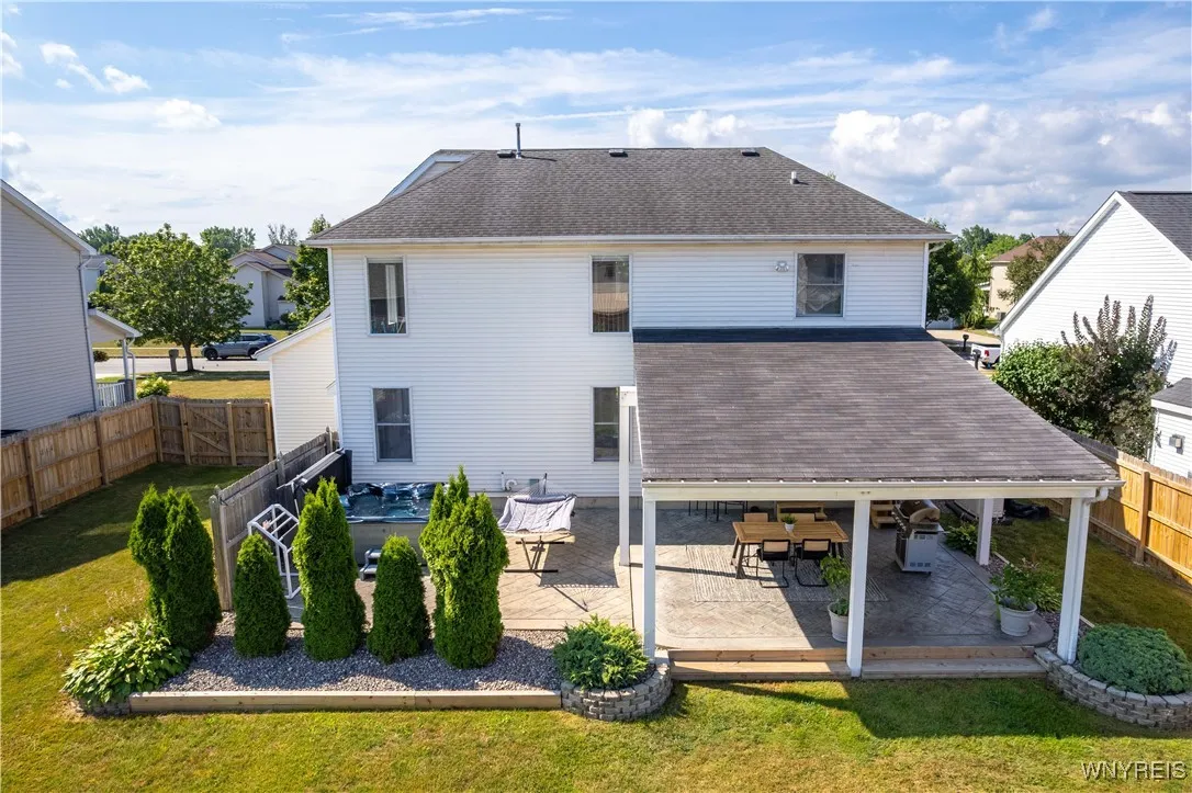 29 Katelyn Lane, Lancaster, New York 14086, Lancaster, New York 14086, 3 Bedrooms Bedrooms, 7 Rooms Rooms,2 BathroomsBathrooms,Residential,Closed,29 Katelyn Lane, Lancaster, New York 14086,0,B1625582