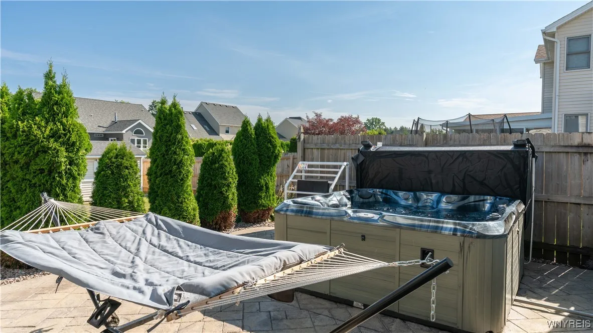 29 Katelyn Lane, Lancaster, New York 14086, Lancaster, New York 14086, 3 Bedrooms Bedrooms, 7 Rooms Rooms,2 BathroomsBathrooms,Residential,Closed,29 Katelyn Lane, Lancaster, New York 14086,0,B1625582