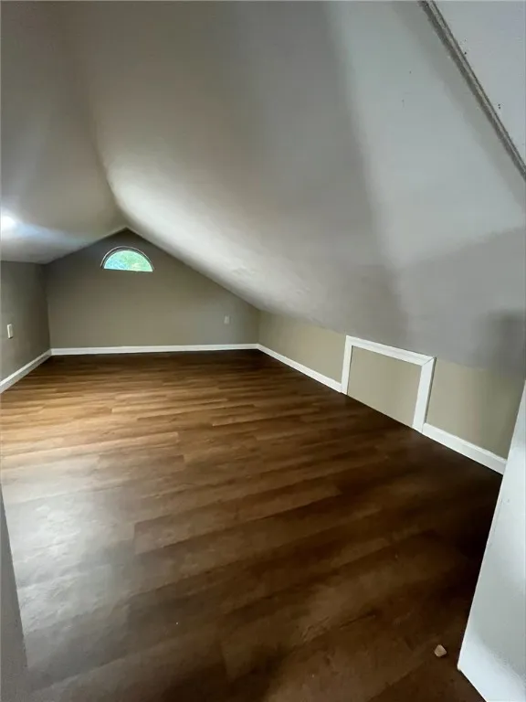 77 Canal Street, Lyons, New York 14489, Lyons, New York 14489, 1 Bedroom Bedrooms, 4 Rooms Rooms,1 BathroomBathrooms,Residential Lease,For Rent,77 Canal Street, Lyons, New York 14489,R1625841