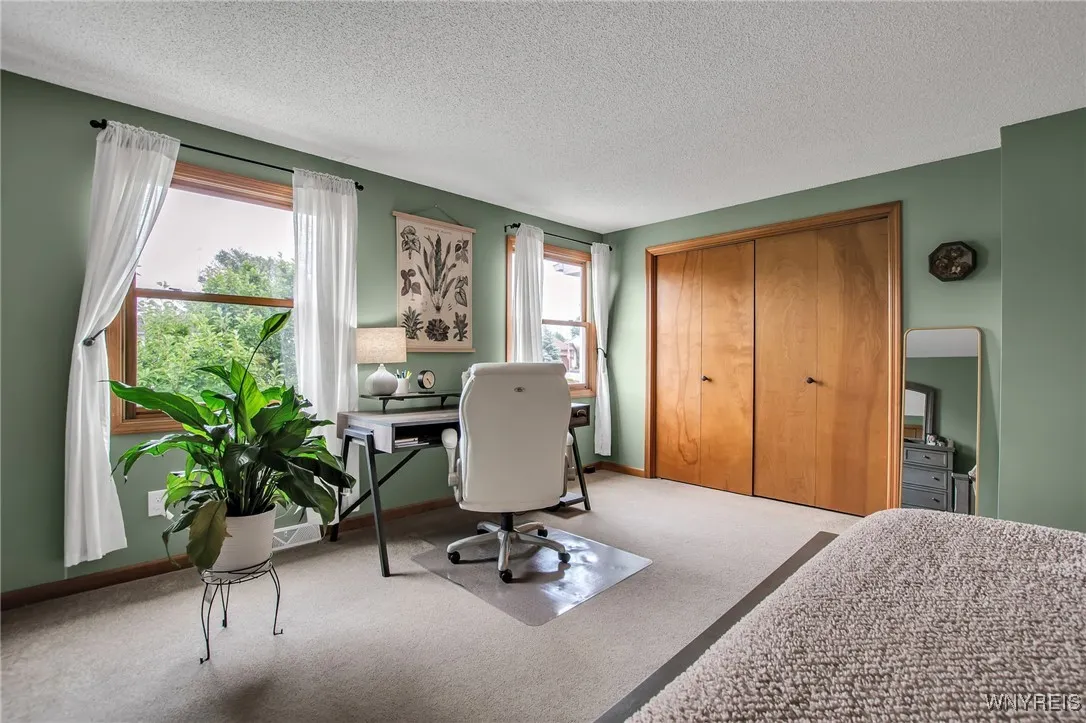 4180 Victorian Drive, Hamburg, New York 14075, Hamburg, New York 14075, 2 Bedrooms Bedrooms, 4 Rooms Rooms,1 BathroomBathrooms,Residential,Closed,4180 Victorian Drive, Hamburg, New York 14075,0,B1626043