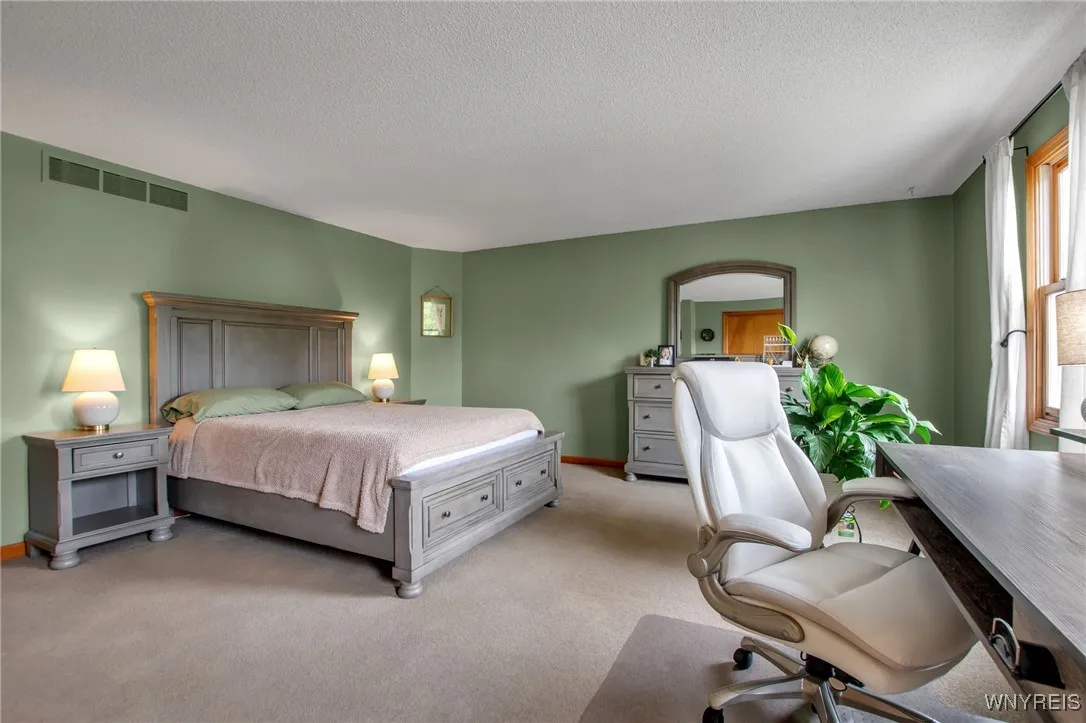 4180 Victorian Drive, Hamburg, New York 14075, Hamburg, New York 14075, 2 Bedrooms Bedrooms, 4 Rooms Rooms,1 BathroomBathrooms,Residential,Closed,4180 Victorian Drive, Hamburg, New York 14075,0,B1626043
